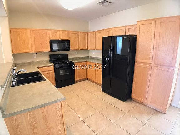 5th image of 7569 Garden Village Ln #0
