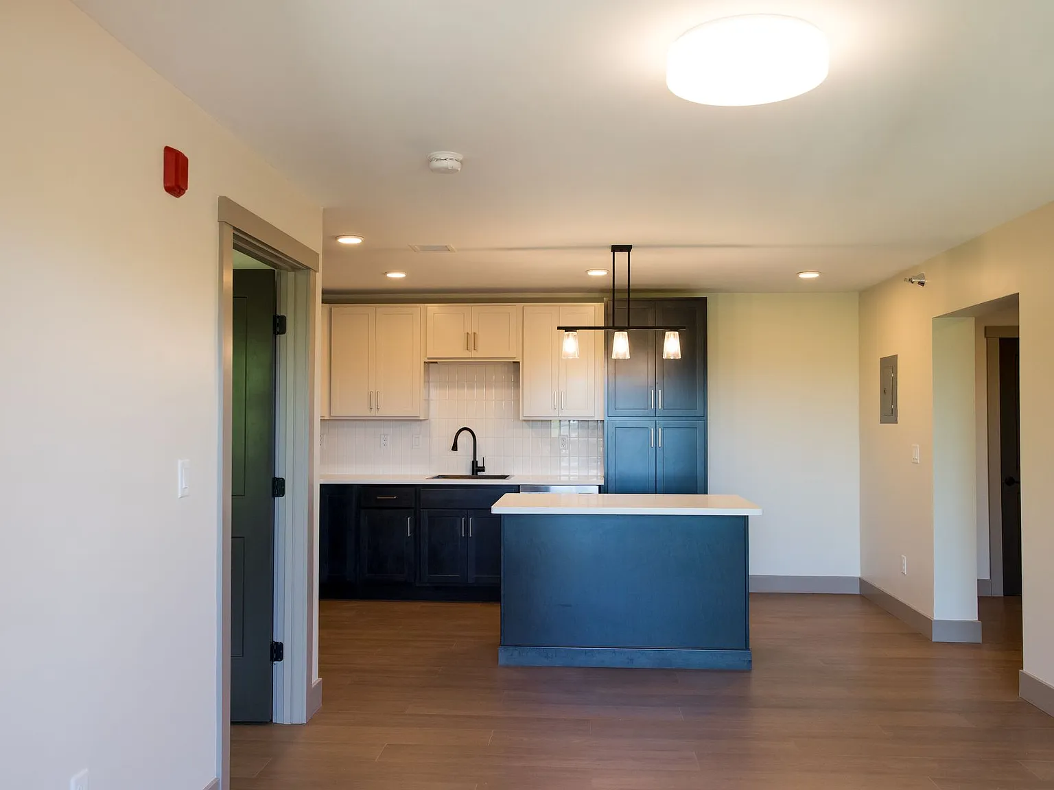 Brook Hill Apartments — Photo 3