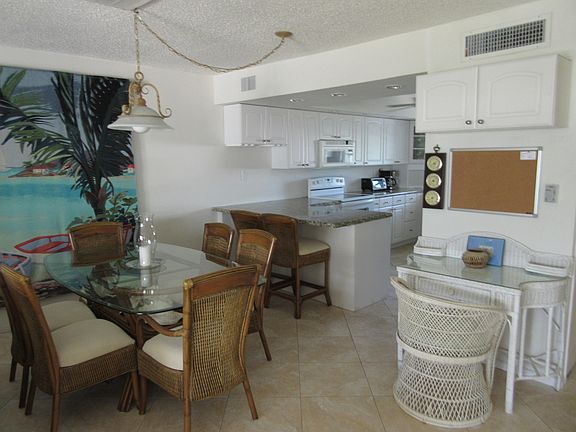 4th image of 601 W Ocean Dr #310C