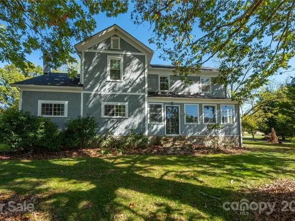 528 Mills Gap Rd, Fletcher, NC 28732