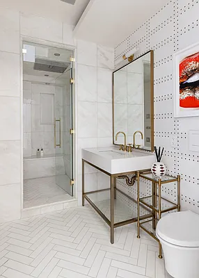 Rented by Compass | media 28