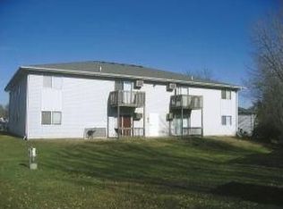 3315 Agin Ct NE APT 6, Cedar Rapids, IA 52402