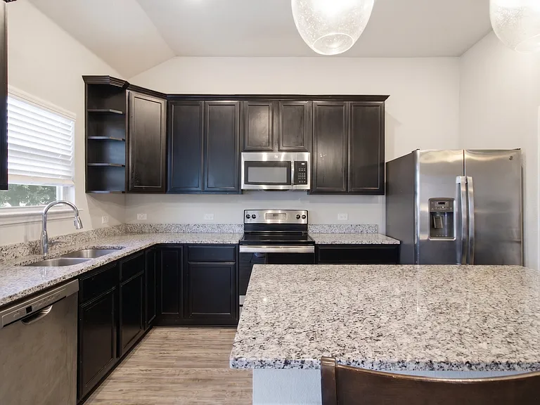 1207 Amber Dawn Dr — Photo 7