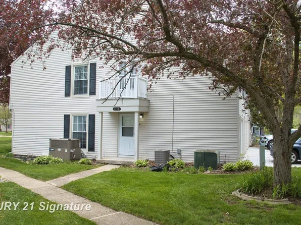 2148 Painted Post Dr, Flushing, MI 48433
