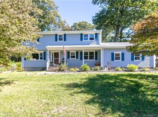 55 Midland Rd, Trumbull, CT 06611
