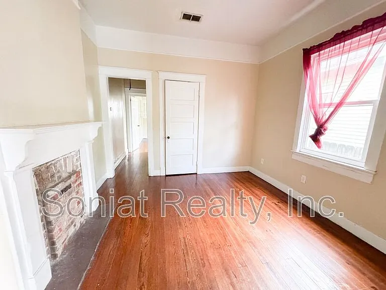 1902 Iberville St — Photo 4