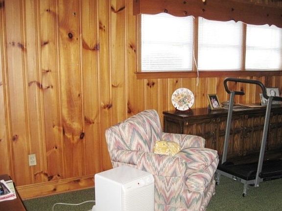5th image of 105 Fairview Dr