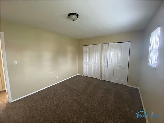 5th image of 1022 Liberty St