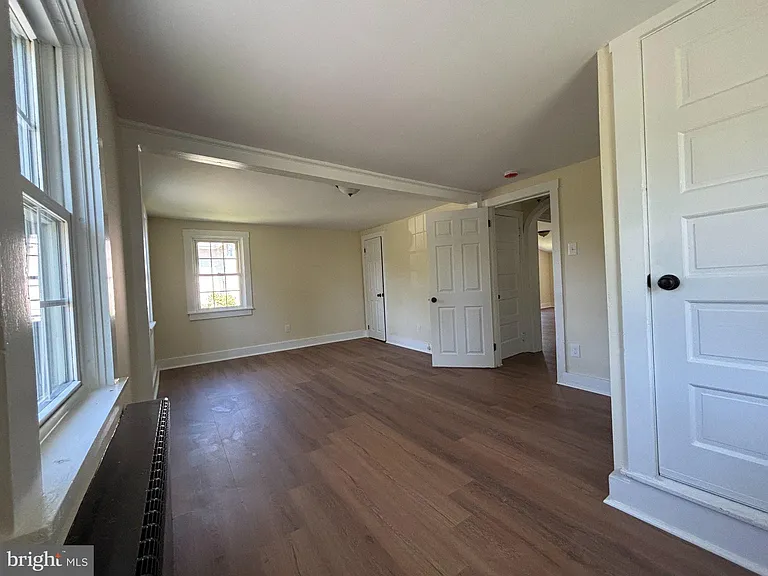888 Walnut St — Photo 18