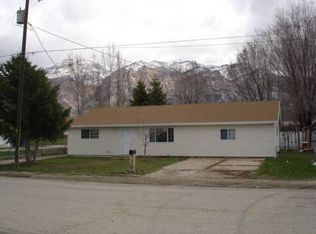 576 Lincoln Ave, Ogden, UT 84404