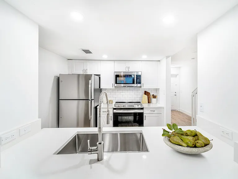 Avana New River — Photo 10