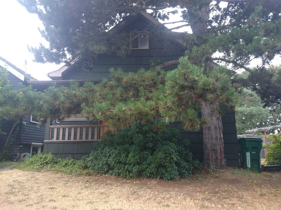 2nd image of 4223 1st Ave NW