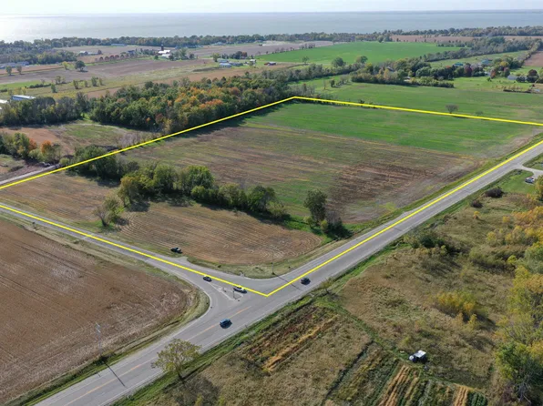 114 Highway, Menasha, WI 54952