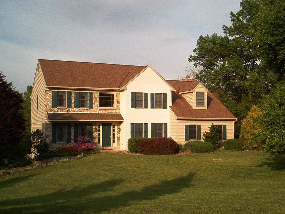 2nd image of 60 Longview Dr