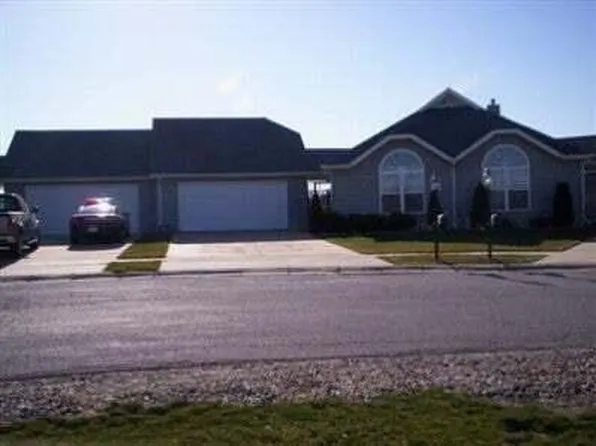 5 Deerfield Cres, La Porte, IN 46350