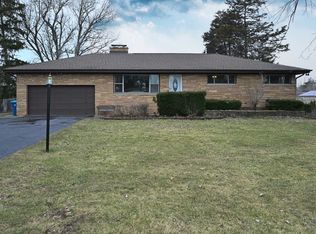 514 Woodview Ave, Elk Grove Village, IL 60007