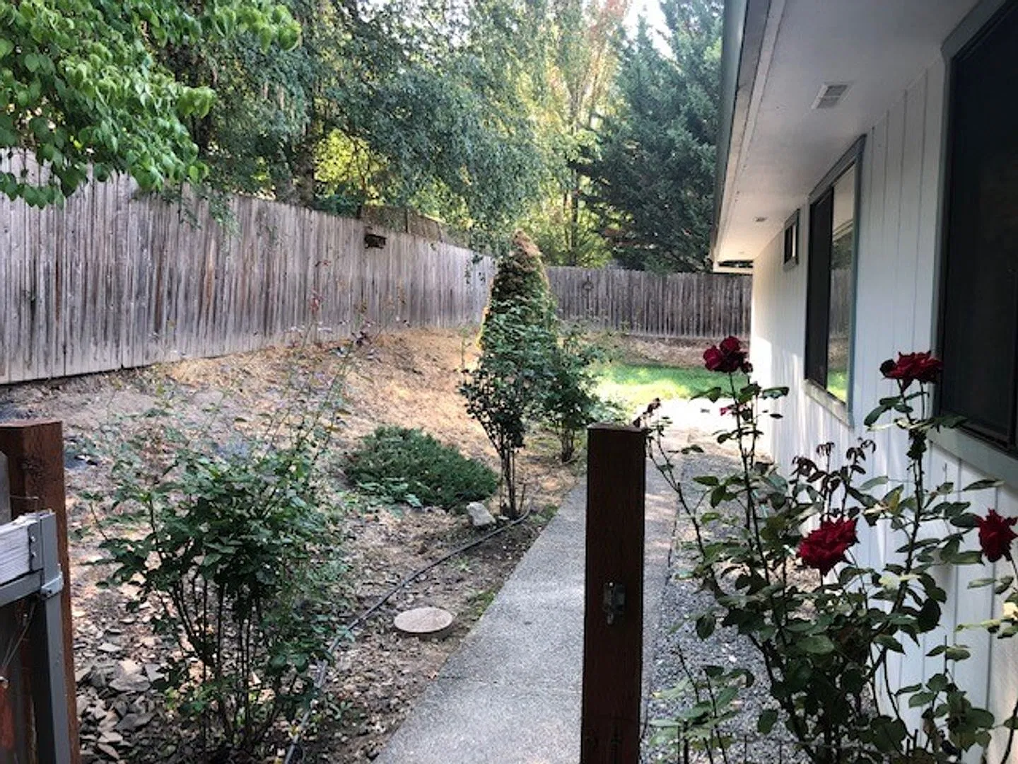 3 Bed 2 Bath With Garage, Fenced Yard & Laundry Hookups — Photo 3