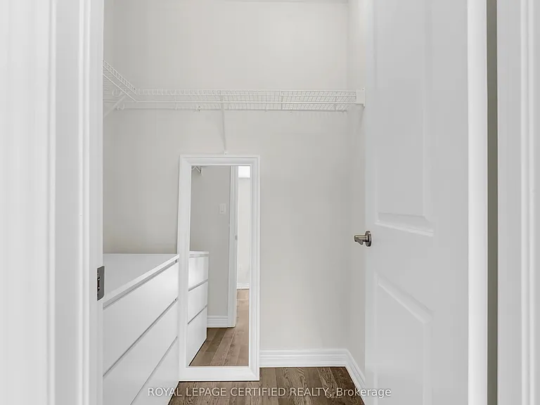 45 Folcroft St — Photo 27