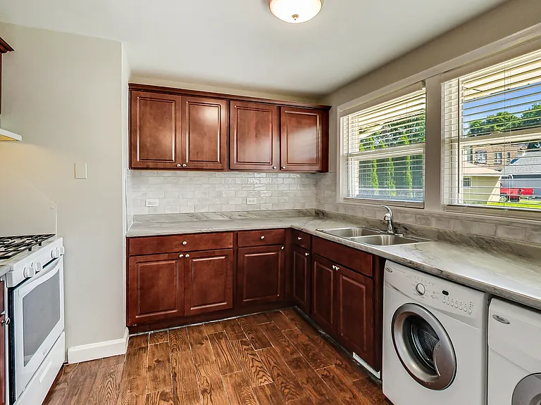 3631 Kemman Ave — Photo 18