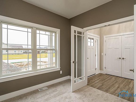 4th image of 10759 Saron Ln