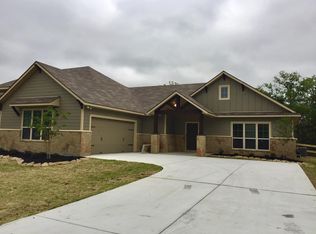 17209 Cedar Rock Ct #B, College Station, TX 77845