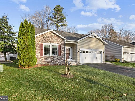 3rd image of 26300 Timbercreek Ln