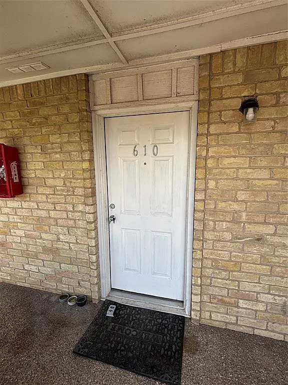 1 bed, 806 sqft, $800 — Photo 3