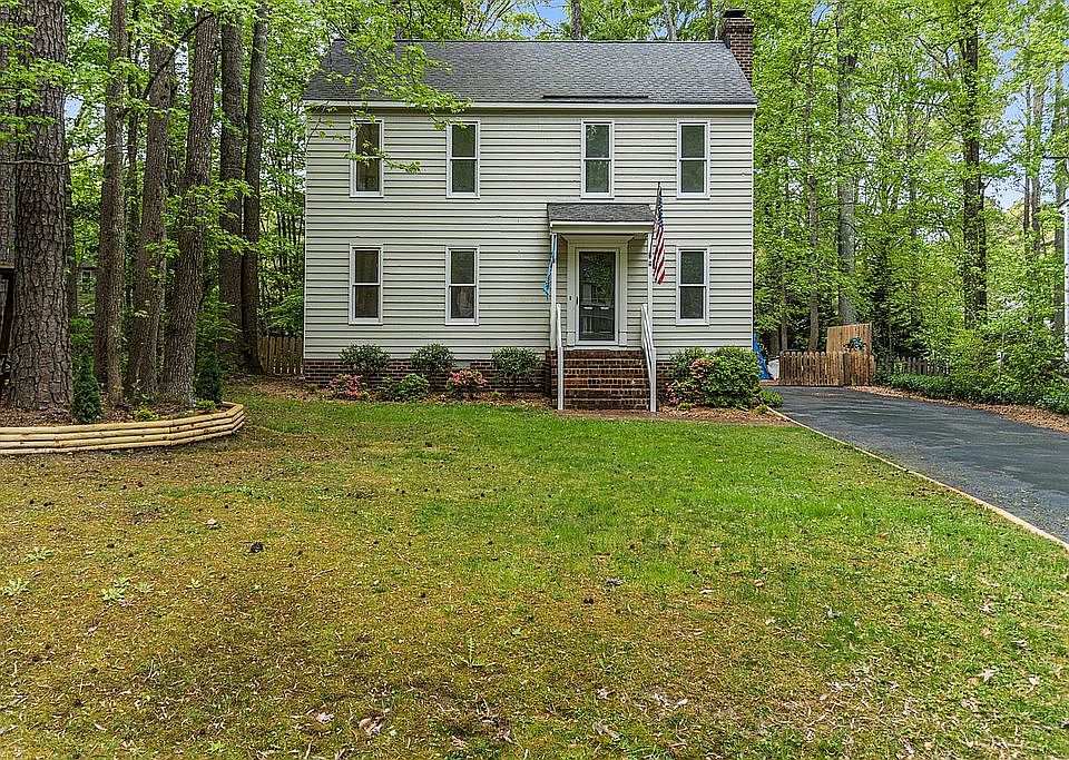 1st image of 624 Pleasanthill Dr