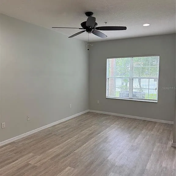 2530 Passamonte Dr #10E — Photo 2
