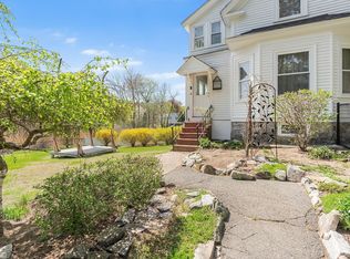 8 Tyler St, Methuen, MA 01844