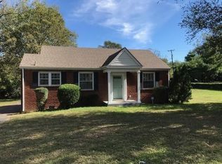 2115 Riverside Dr, Nashville, TN 37216