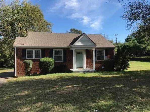 2115 Riverside Dr, Nashville, TN 37216