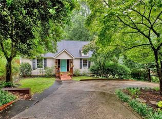 905 Fenimore St, Winston Salem, NC 27103