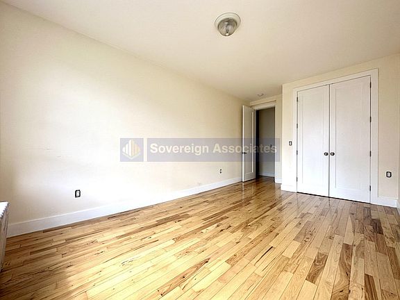 3rd image of 300 Fort Washington Ave APT 5B