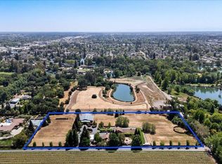 18879 Hidden Lakes Ln, Acampo, CA 95220