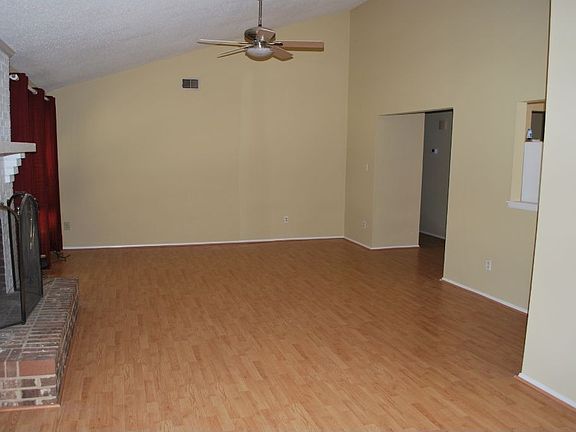 2nd image of 5606 Chadfort Ln