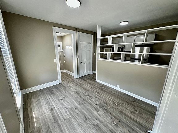 4th image of 1206 S Preston St APT 1