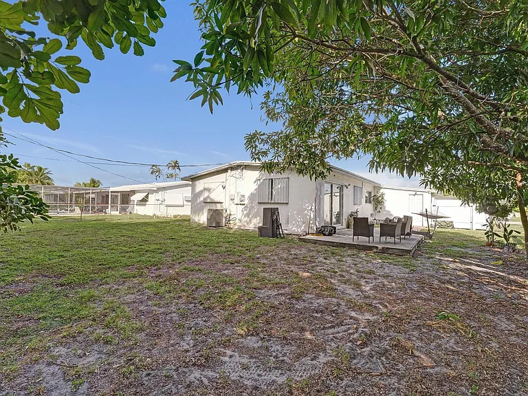 3322 McKinley St — Photo 57