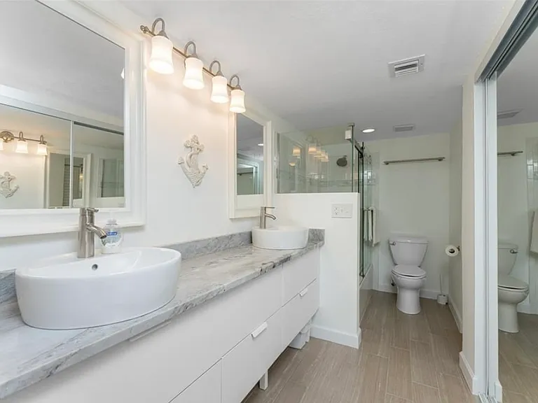 150 Englewood Isles Pkwy #204 — Photo 11