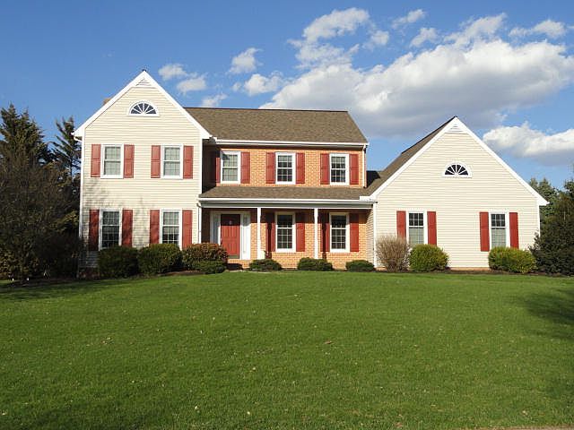 1st image of 217 Buckfield Dr