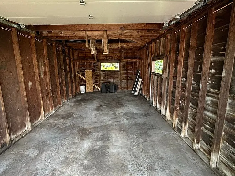 1034 Pinos St — Photo 15