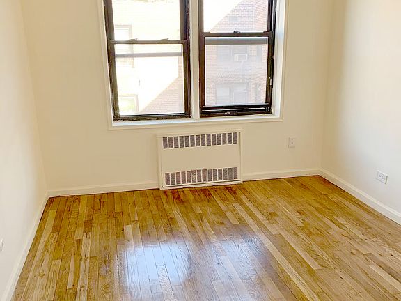 4th image of 84-25 Elmhurst Ave #6F