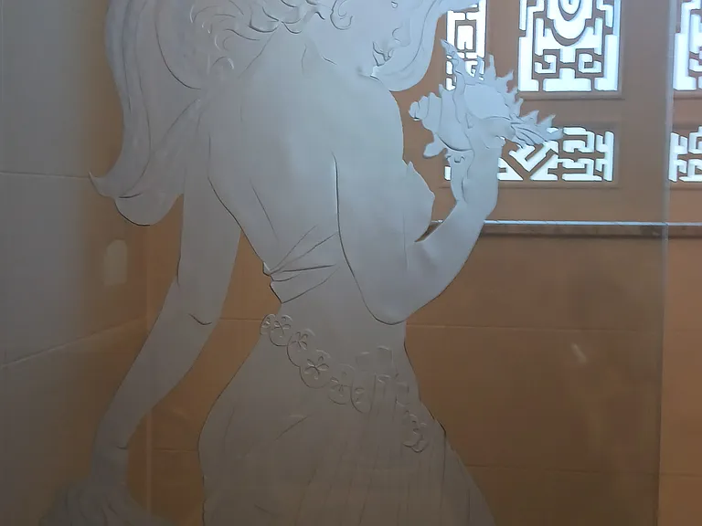 Sedond Bath with hand-cut "Ondine-Neptune's Daughter"
Signed