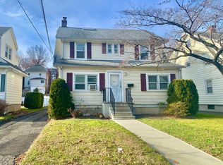 52 Longview Ave, White Plains, NY 10605