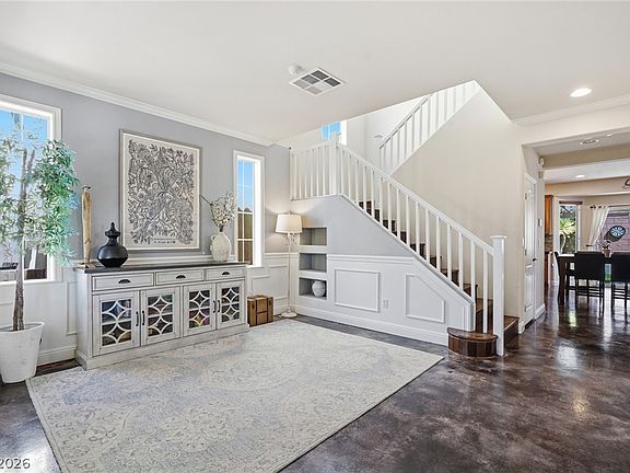 3rd image of 10846 Drake Ridge Ave