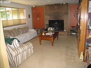 2nd image of 10123 NE 88th Ave