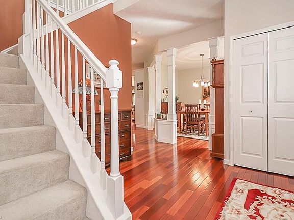 2nd image of 4427 Briarwood Dr