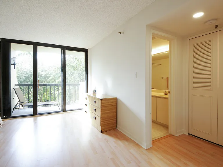 2450 Presidential Way #208 — Photo 28