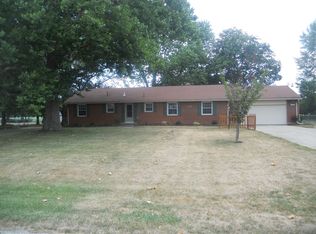 7825 Newbury Rd, Tipp City, OH 45371