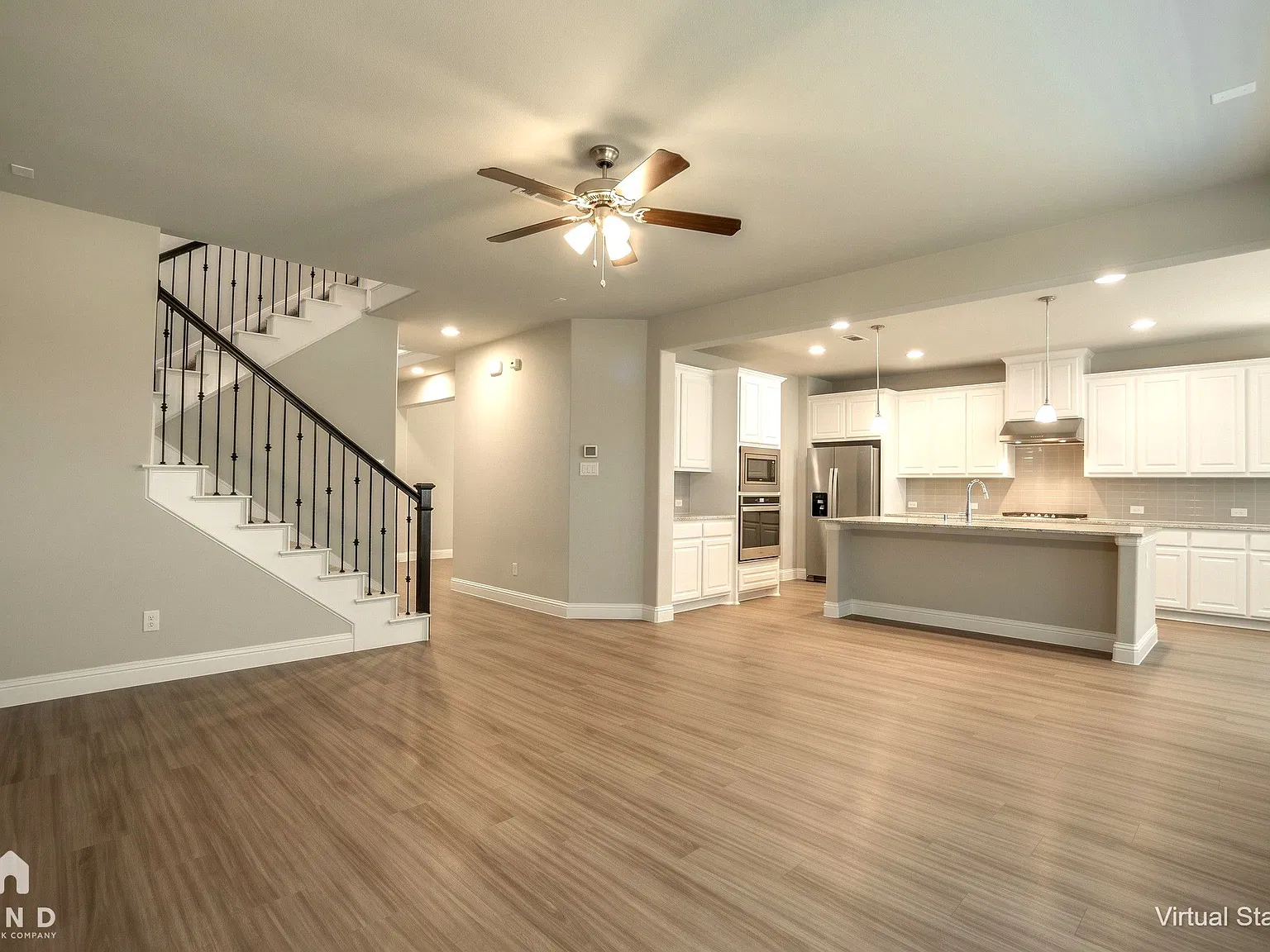3 bed, 2.5 bath, 2606 sqft, $3,645 — Photo 4